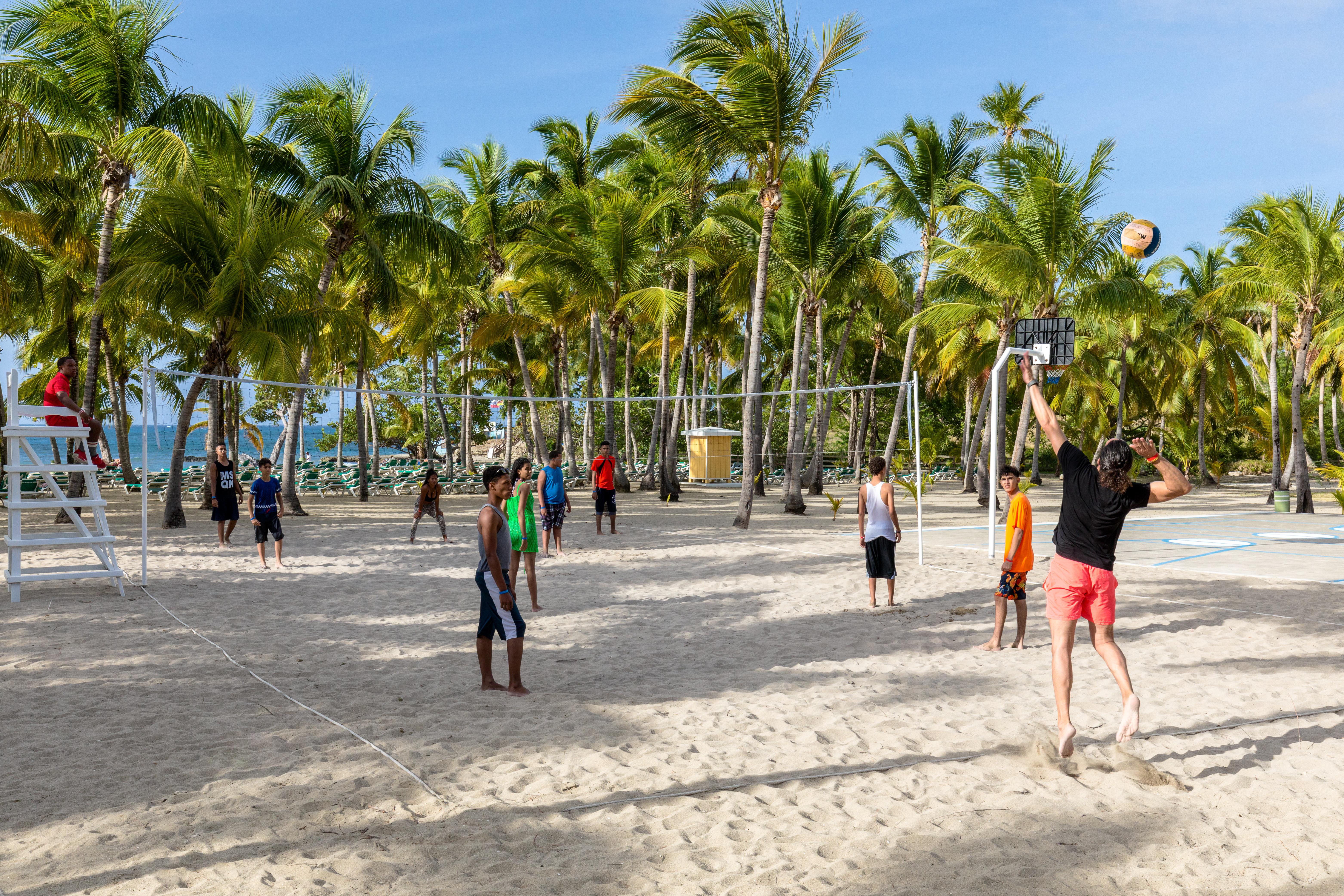 Playabachata Puerto Plata ภายนอก รูปภาพ Beach volleyball in San Andres Island