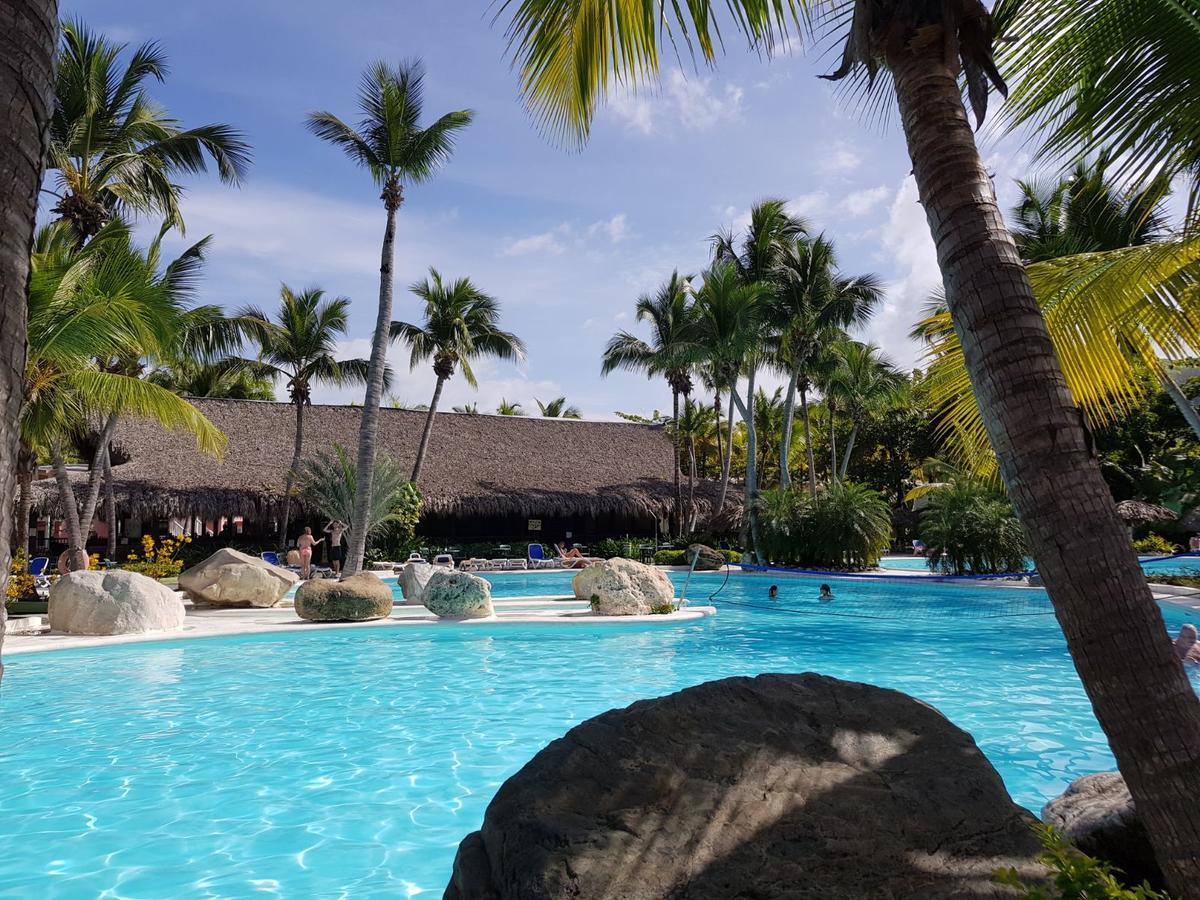 Playabachata Puerto Plata ภายนอก รูปภาพ The pool at the Hard Rock Hotel