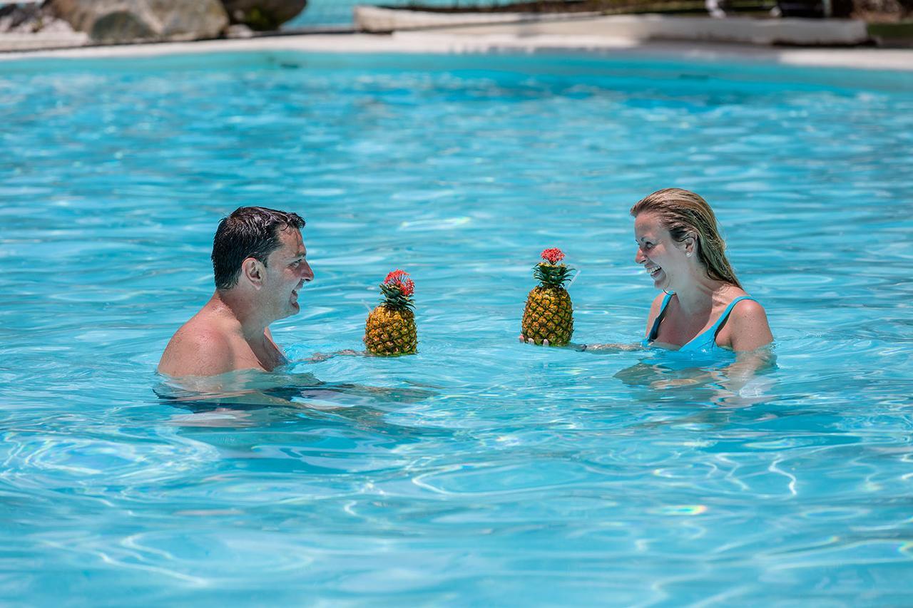 Playabachata Puerto Plata ภายนอก รูปภาพ Swimming pool at the resort
