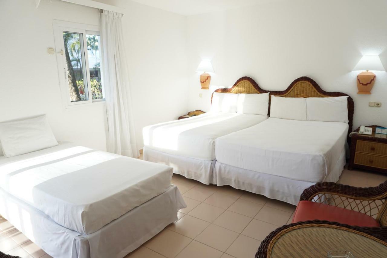 Playabachata Puerto Plata ภายนอก รูปภาพ A room at the hotel